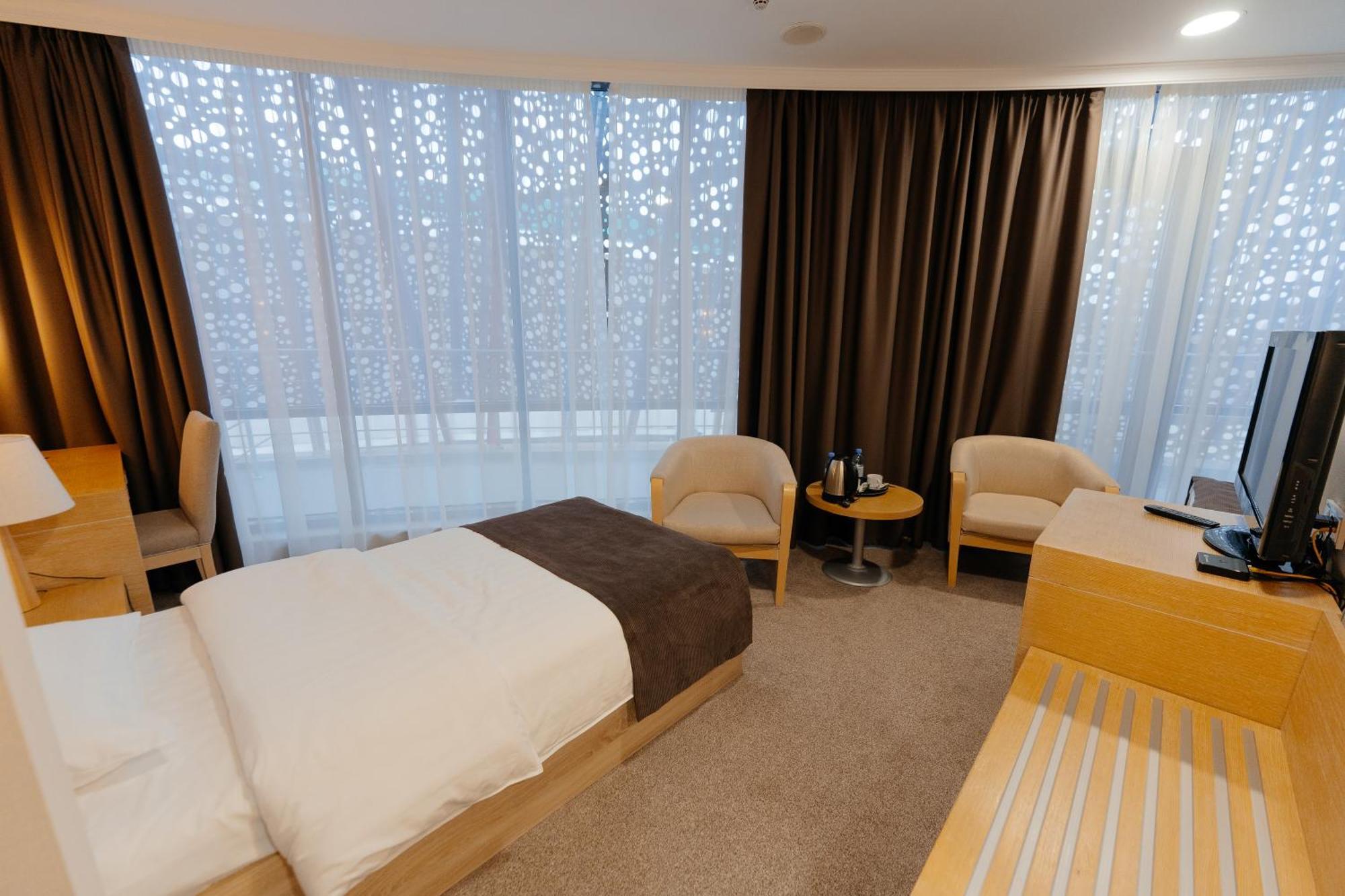 Alau Hotel Astana Zewnętrze zdjęcie