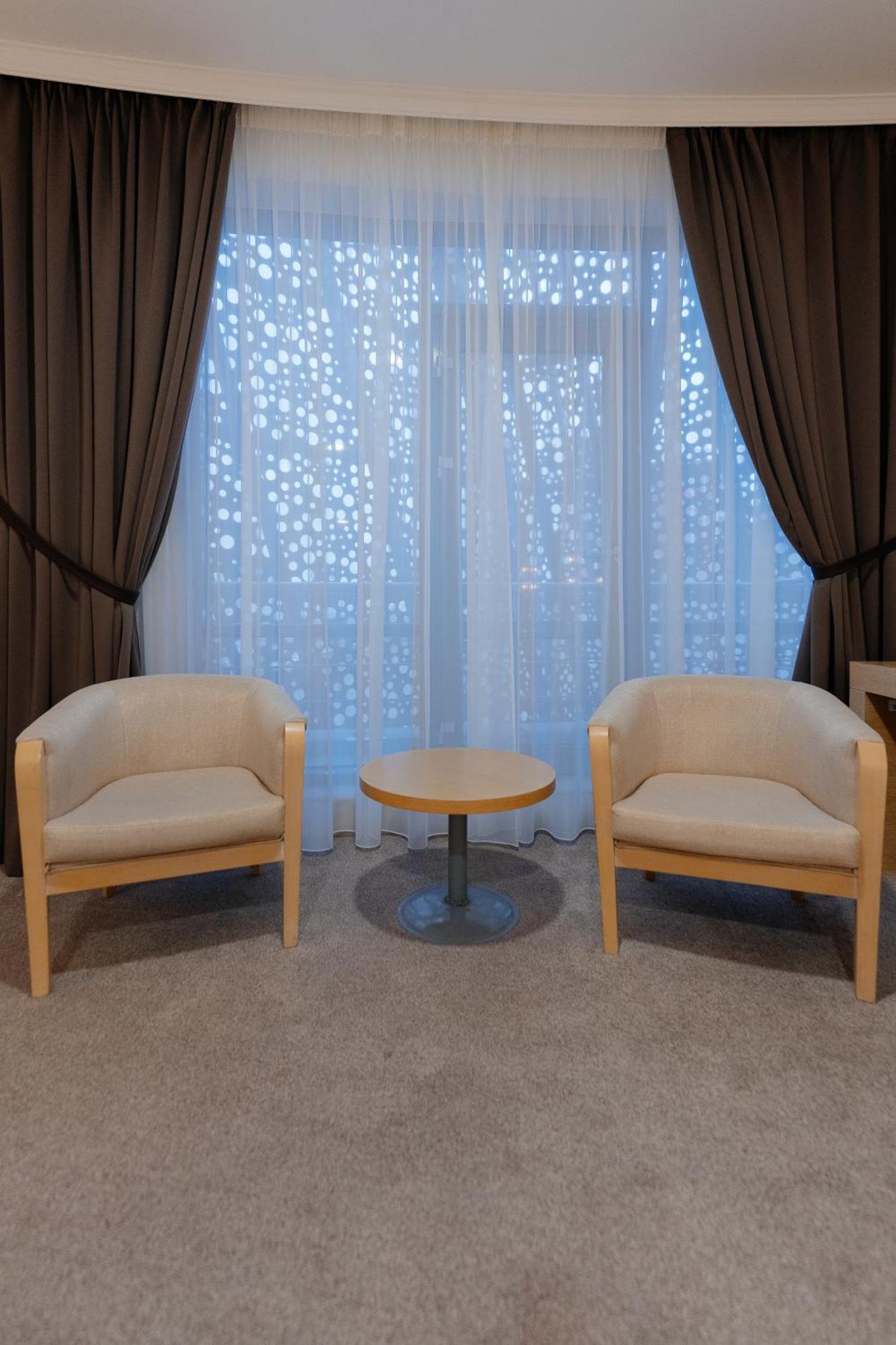 Alau Hotel Astana Zewnętrze zdjęcie